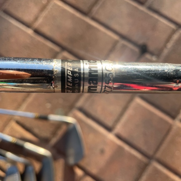 Powerbilt citation iron set in right hand - Picture 5 of 8